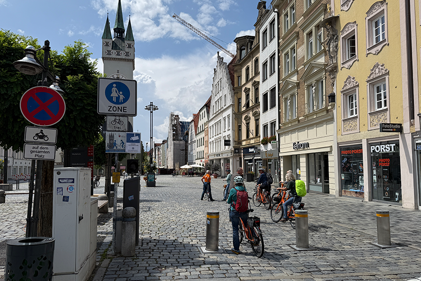 Fußgängerzone Straubing - für Fahrräder frei