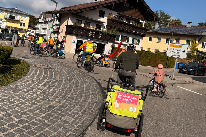 Kidical Mass Miesbach 2025 - uns gehört die Straße