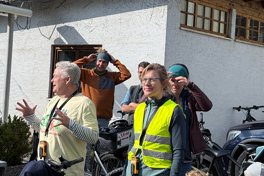 Fahrraddemo ist beendet - beim TV Miesbach angekommen